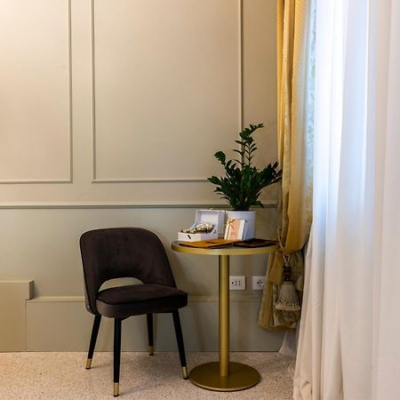 Hotel Palazzina Sardi Venetië Buitenkant foto